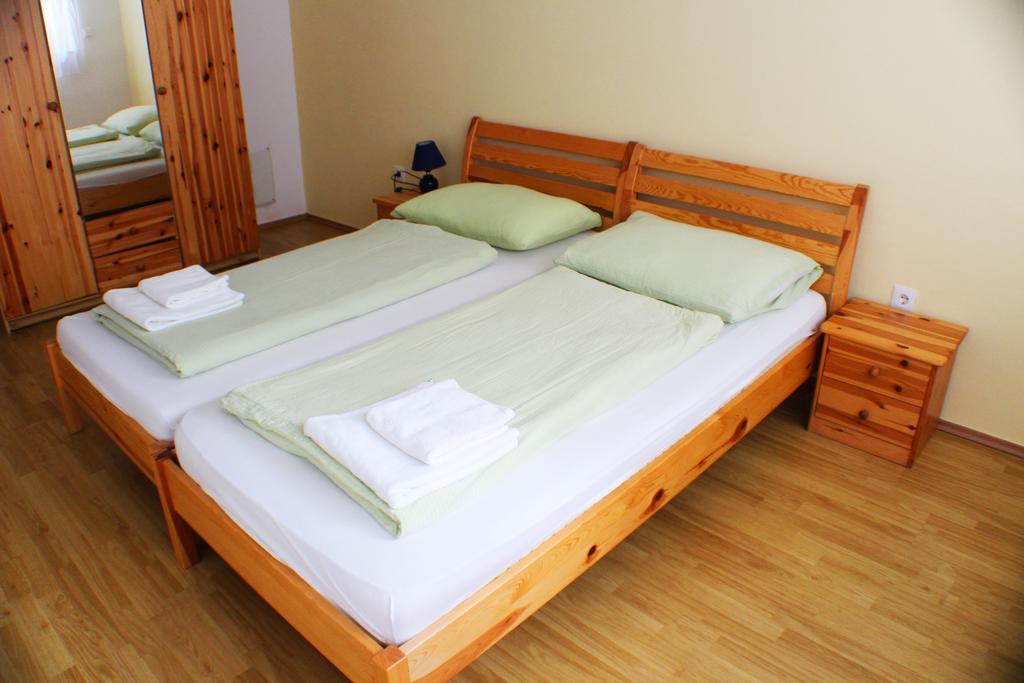 Bokun Apartments III Sisak Exterior foto
